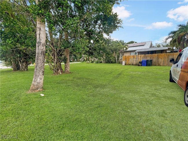 APT-1 - 1615 Evans Ave, Home with 1 bedrooms, 1 bathrooms and null parking in FORT MYERS FL | Image 10
