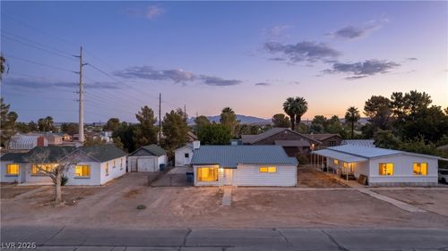 480 Thomas Ave, Overton, NV, 89040-9065 | Card Image