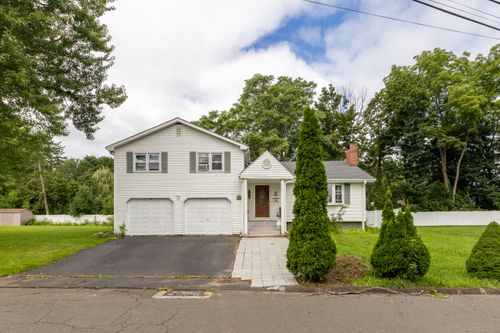 178 W Ridge Dr, West Hartford, CT, 06117-2041 | Card Image