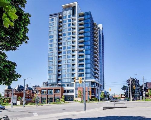614-641 King St W, Kitchener, ON, N2G1C7 | Card Image