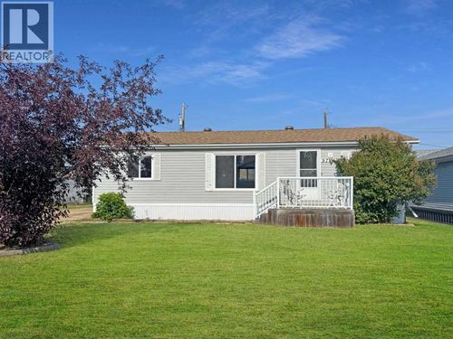 9714 106 St, Clairmont, AB, T0H | Card Image