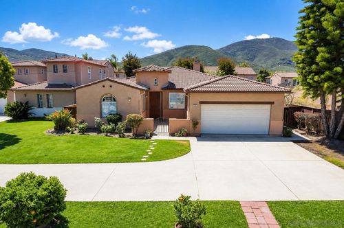 391 Camino Carta, San Marcos, CA, 92078-7994 | Card Image