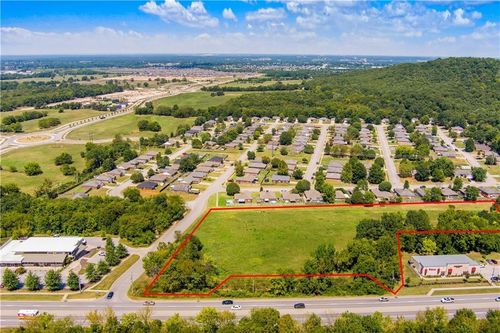 4.83 Acres On Martin Luther King, Fayetteville, AR, 72704 | Card Image