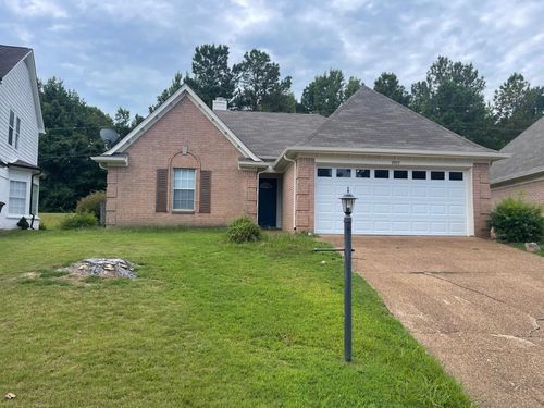 9977 Woodland Fern Dr, Lakeland, TN, 38002-9398 | Card Image