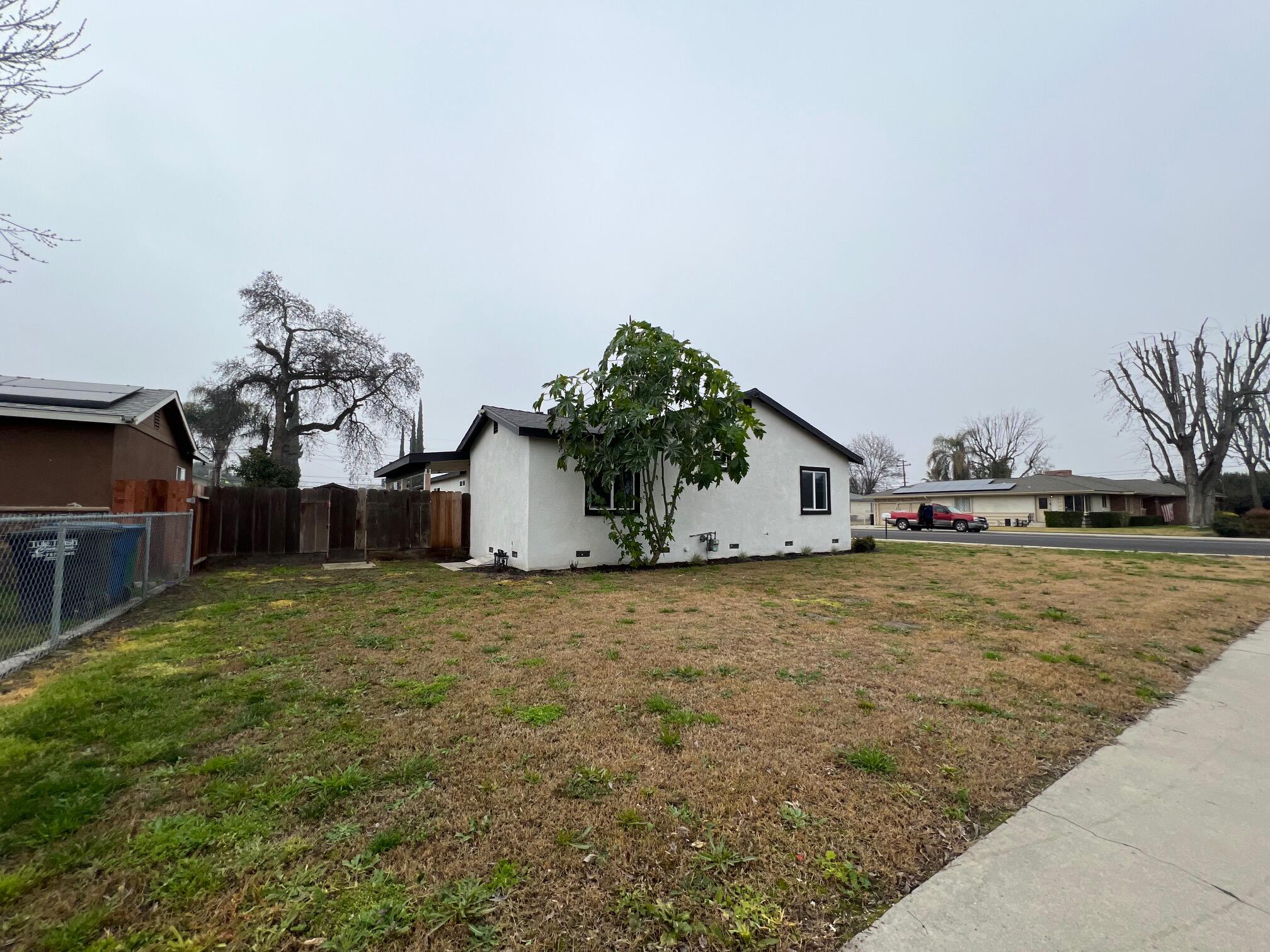 Residential in Corcoran 5