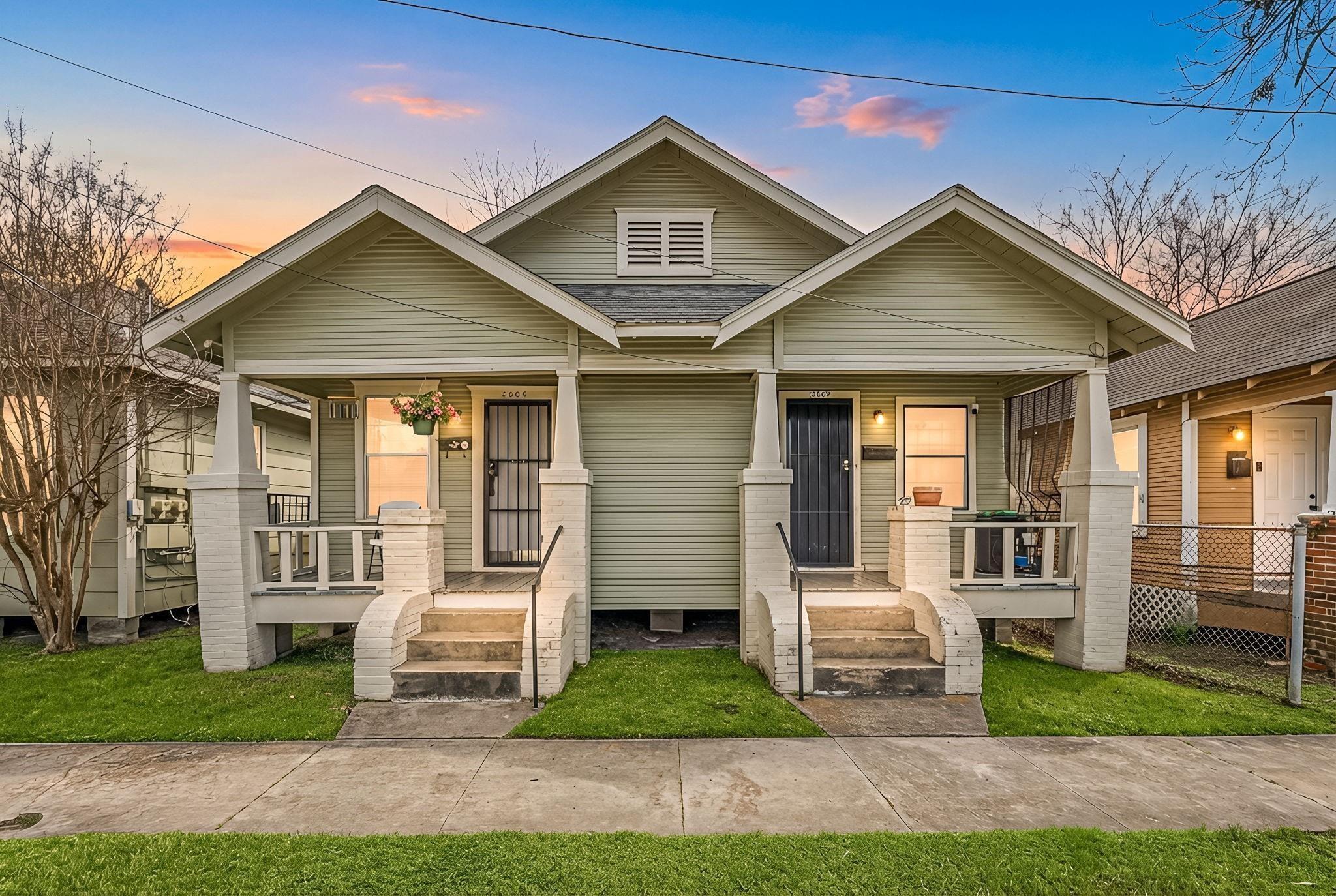 Residential Income in Houston
