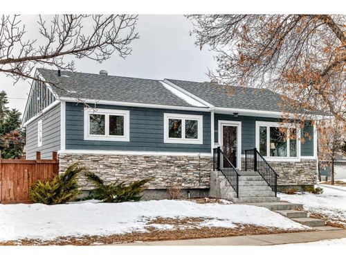 10860 147 St Nw, Edmonton, AB, T5N3E2 | Card Image