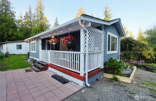 trlr-b6-2284 Yew Street Rd, Bellingham, WA, 98229-8899 | Card Image