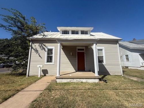 423 W Washington Street, Millstadt, IL, 62260 | Card Image