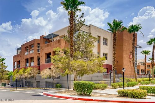 204-75 E Agate Avenue, Las Vegas, NV, 89123 | Card Image