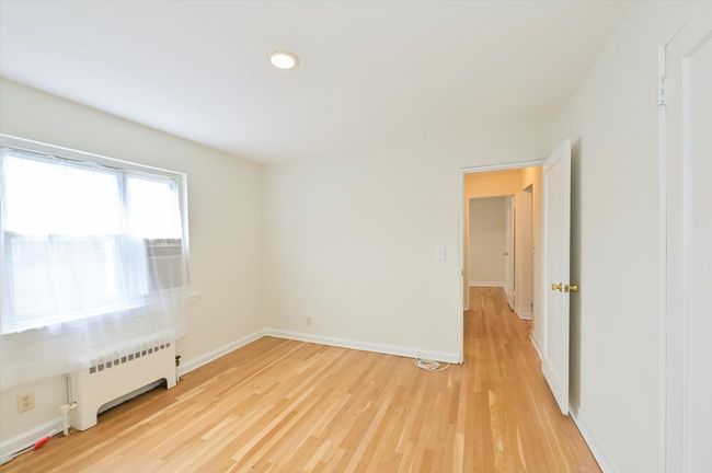 APT-23 - 461 Heath Pl, Condo with 2 bedrooms, 1 bathrooms and null parking in Hackensack NJ | Image 21