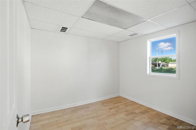 Bedroom 1-downstairs.JPG | Image 6