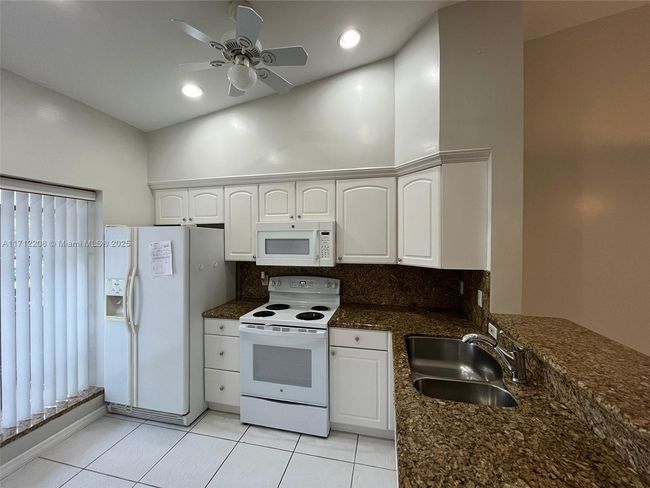 APT-180 - 2257 Sw 15 Th St, Condo with 2 bedrooms, 2 bathrooms and null parking in Deerfield Beach FL | Image 25