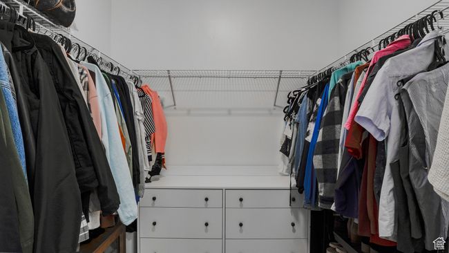 View of walk in closet | Image 23