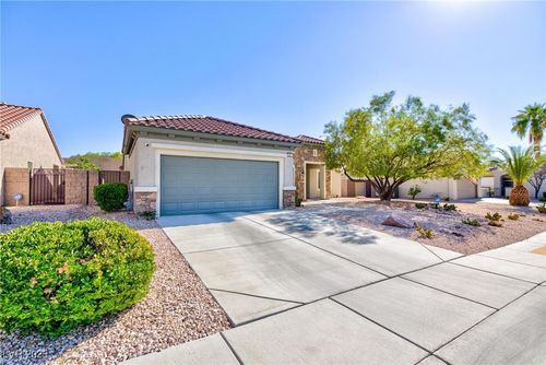 2341 Rosendale Village Ave, Henderson, NV, 89052-8731 | Card Image