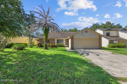 7116 Fort Caroline Hills Dr, Jacksonville, FL, 32277-2695 | Card Image