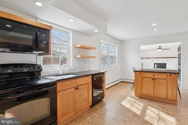 460 Pennocks Bridge Rd, House other with 3 bedrooms, 3 bathrooms and null parking in West Grove PA | Image 5