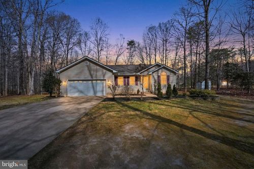 9334 Inaugural Dr, King George, VA, 22485-7078 | Card Image