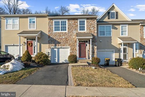 64 Sugar Maple Rd, Barto, PA, 19504-9148 | Card Image