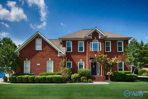 2831 Winterberry Way Se, Owens Cross Roads, AL, 35763-8617 | Card Image