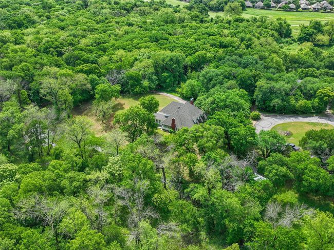 Drone / aerial view with a wooded view | Image 39
