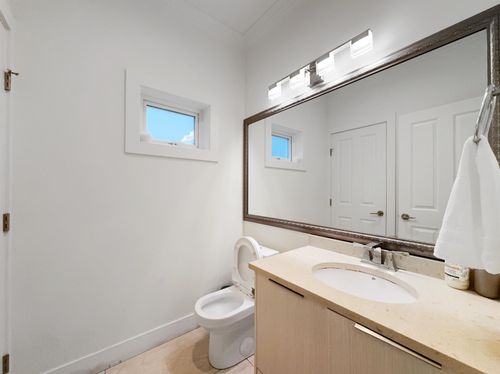 7826 Bennett Rd, Richmond, BC, V6Y1N2 | Card Image