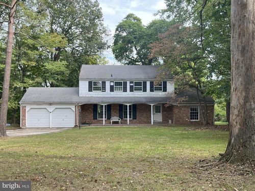 11 Harvey Ln, Malvern, PA, 19355-2907 | Card Image