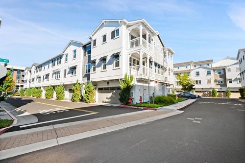 315 Wild Rose Way, Milpitas, CA, 95035-3862 | Card Image