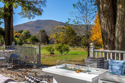 2677 Route 30, Dorset, VT, 05251-9645 | Card Image