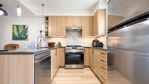 204-7168 Stride Ave, Burnaby, BC, V3N1T7 | Card Image