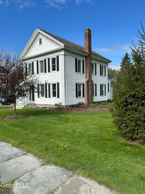 29 Washington St, Cambridge, NY, 12816-1115 | Card Image