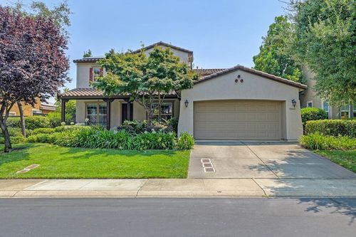 5042 Courtney Way, El Dorado Hills, CA, 95762-5478 | Card Image