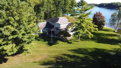 4760 Queens Ct, Gladwin, MI, 48624-8223 | Card Image