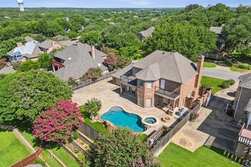 9120 Nob Hill Dr, North Richland Hills, TX, 76182-4336 | Card Image