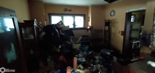 1307 Timea St, Keokuk, IA, 52632-4342 | Card Image