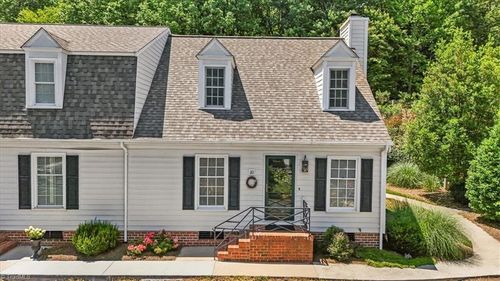apt-30-330 #30 W Presnell St, Asheboro, NC, 27203-4766 | Card Image