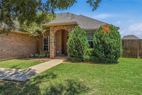 3604 Morgan Creek Road, Yukon, OK, 73099 | Card Image