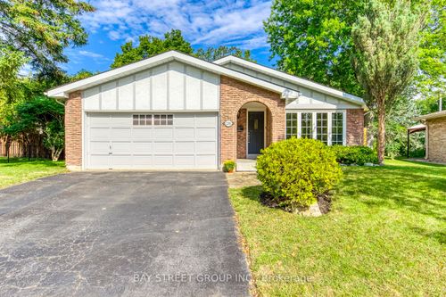 2281 Devon Road, Oakville, ON, L6J5R2 | Card Image