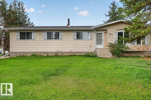 5210 49 St, Waskatenau, AB, T0A3P0 | Card Image
