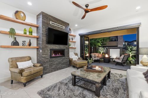 26-1 Easy St, Carefree, AZ, 85377-4417 | Card Image