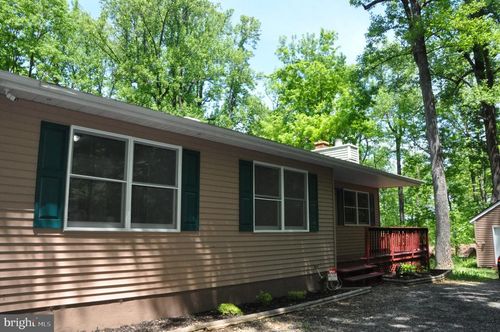 28 Henry Way, LINDEN, VA, 22642-5130 | Card Image