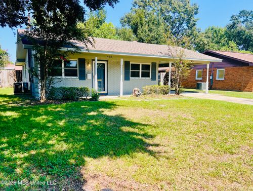 412 Mcguire Cir, Gulfport, MS, 39507-3951 | Card Image