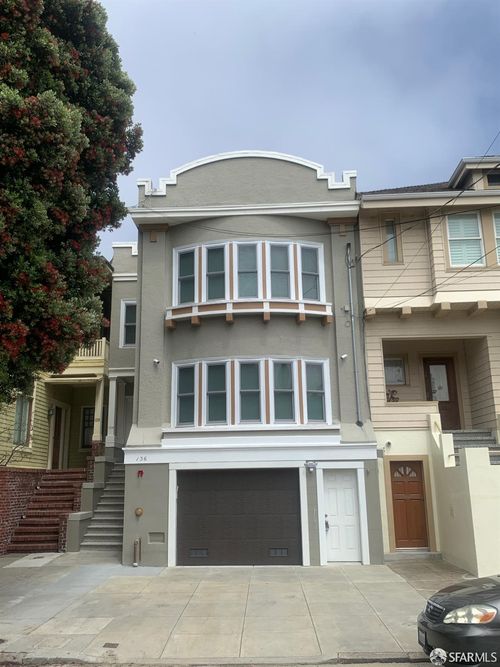 134-136A 17th Ave, San Francisco, CA, 94121-1318 | Card Image