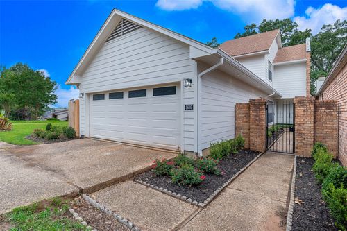 5639 S Lakeshore Dr, Shreveport, LA, 71119-4016 | Card Image