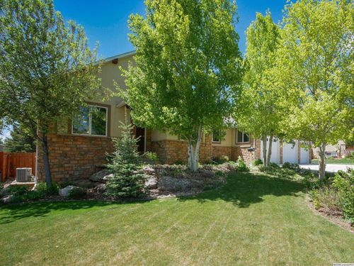 2130 Edward Dr, Laramie, WY, 82072-2323 | Card Image