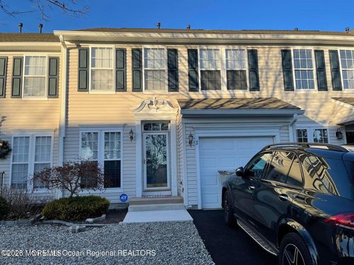 38-3 Skimmer Ln, Bayville, NJ, 08721-2059 | Card Image