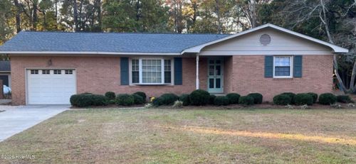 113 Cedar Cir, Washington, NC, 27889-9507 | Card Image