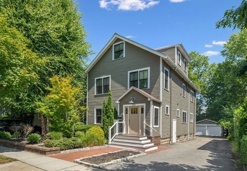 229 Lake View Ave, Cambridge, MA, 02138-2133 | Card Image