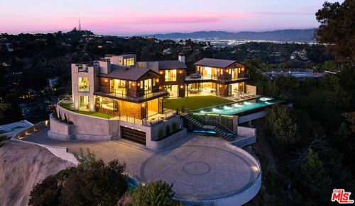 2020 Cyprean Drive, Los Angeles, CA, 90046 | Card Image