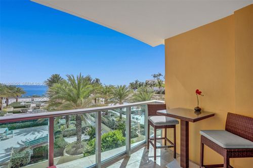 apt-321-2501 S Ocean Dr, Hollywood, FL, 33019-2607 | Card Image